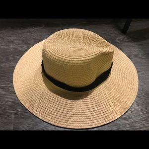 Madewell packable straw sun hat with black band